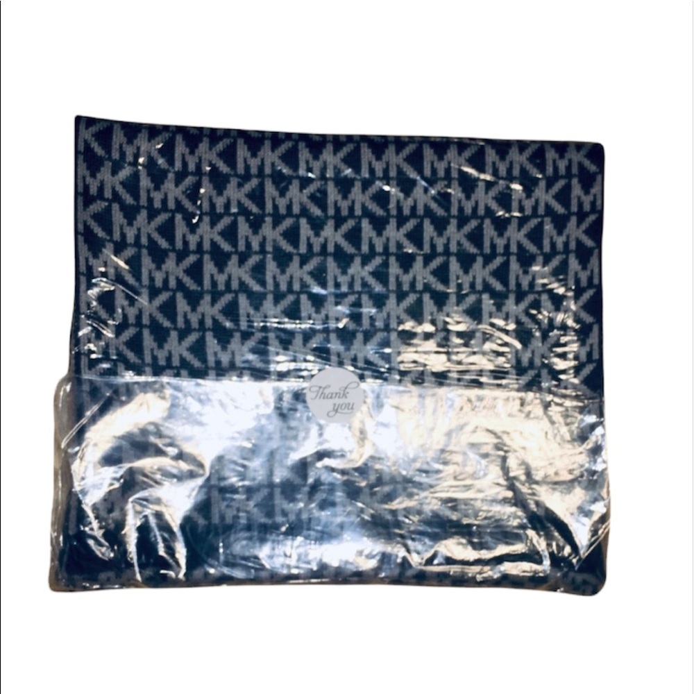 NWT Michael Kors: Black, Gray & Black Logo Scarf - Picture 6 of 6